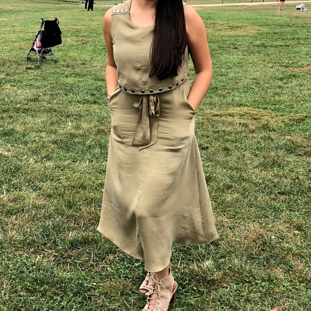 BCBG green midi dress!